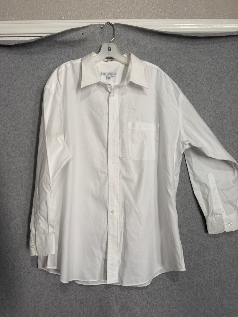 Joseph & Feiss White Men's Dress Shirt with Chest Pocket